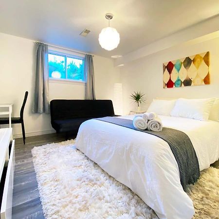 Toronto Bed & Breakfast - Free Parking Exterior foto