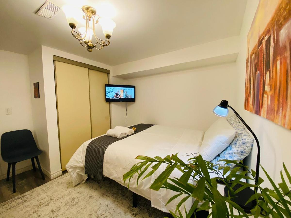 Toronto Bed & Breakfast - Free Parking Exterior foto