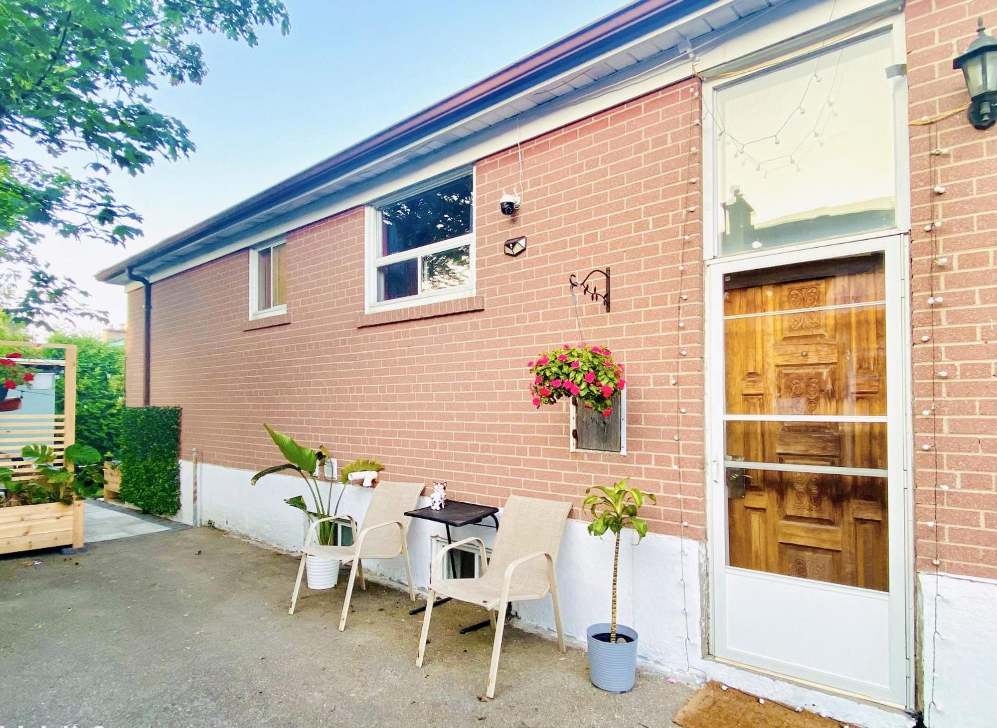Toronto Bed & Breakfast - Free Parking Exterior foto